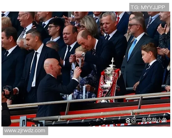 曼联与曼城对决时间揭晓比赛日程引发球迷热议